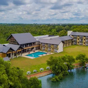 Hotel Amora Lagoon Katunayake